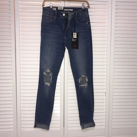 Levi’s 721 Distressed High Rise Skinny Jeans - Picture 4 of 8